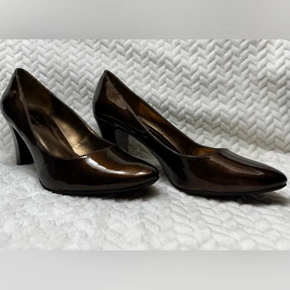 Etienne Aigner Haven Metallic Bronze Patent Heels Size 9M - Picture 10 of 14